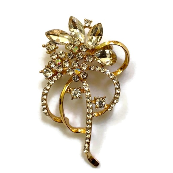 Jewelry - Gold Tone Flower Brooch with Clear Rhinestones